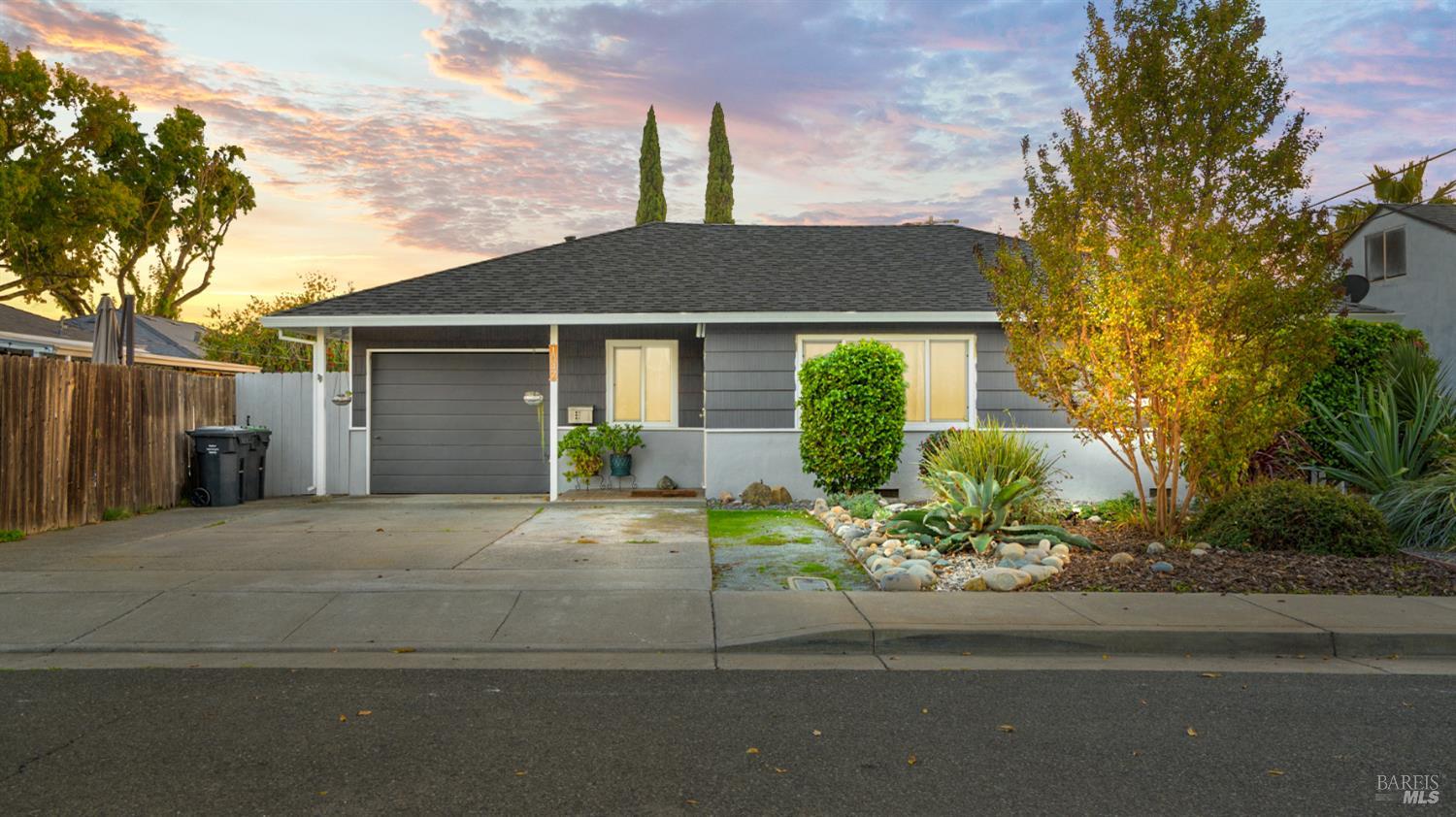 1047 E Tennessee Court Fairfield CA 94533