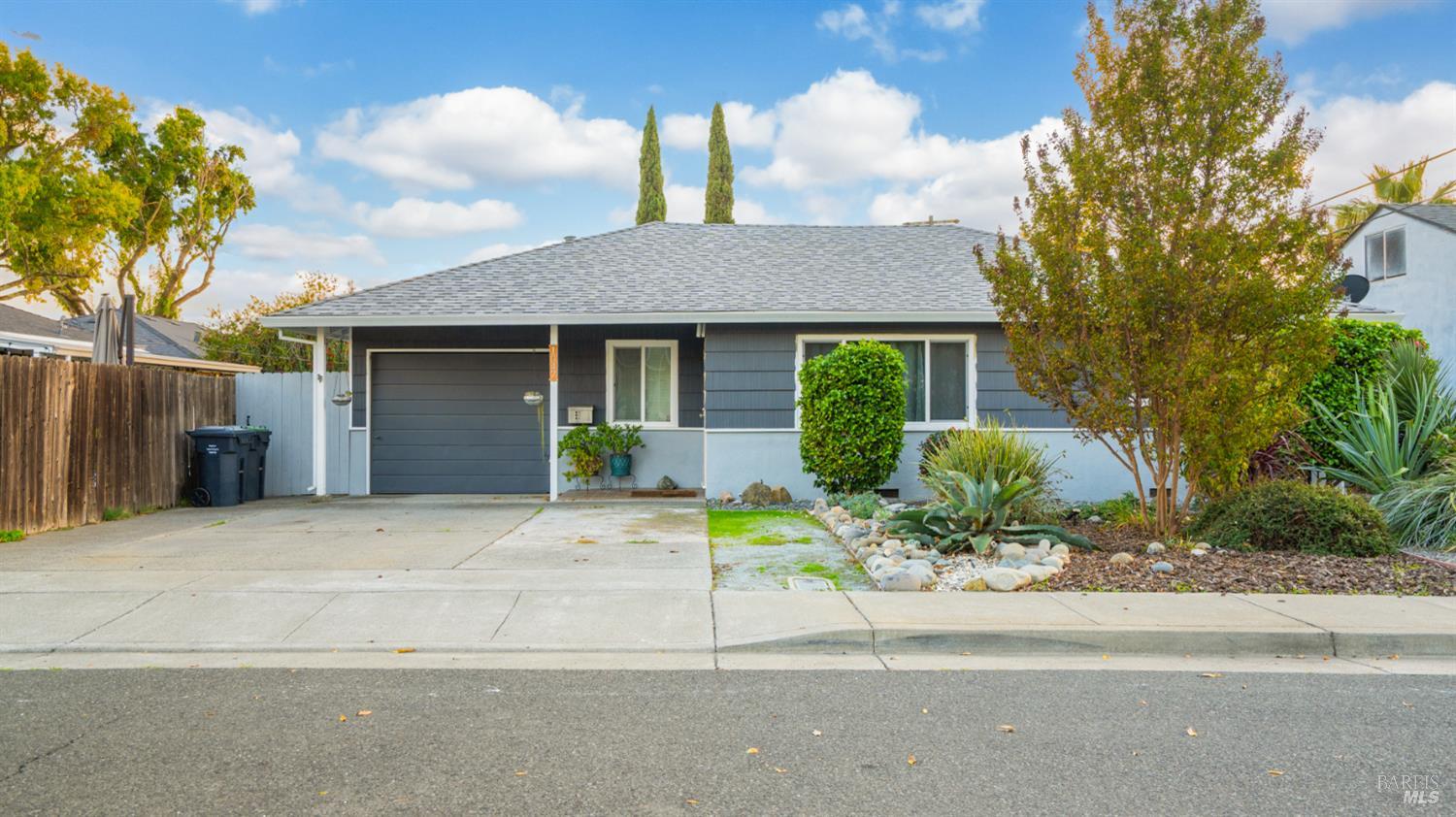 1047 E Tennessee Court Fairfield CA 94533