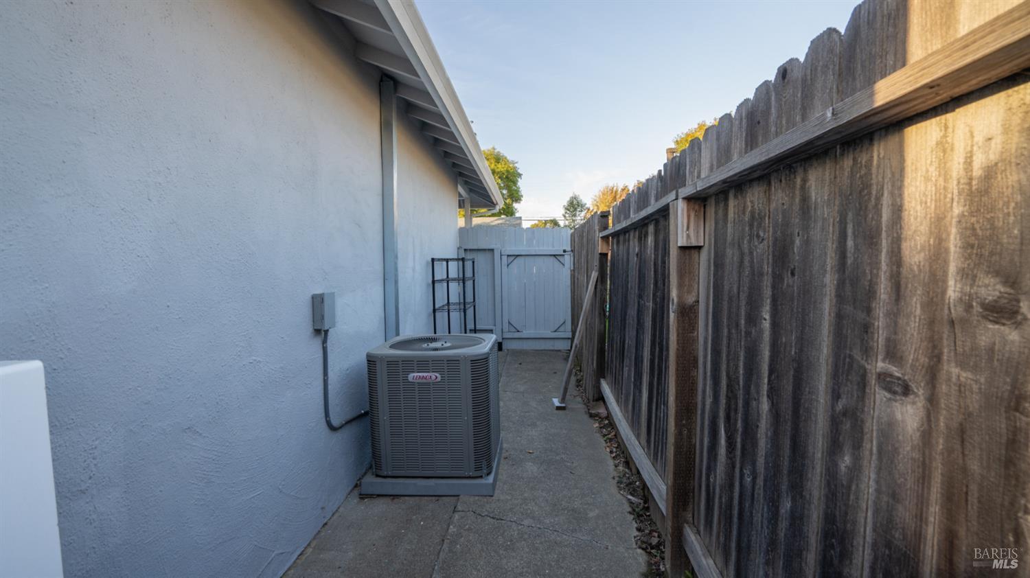 1047 E Tennessee Court Fairfield CA 94533