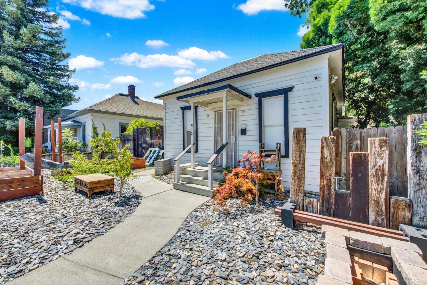 512 Davis Street Vacaville CA 95688