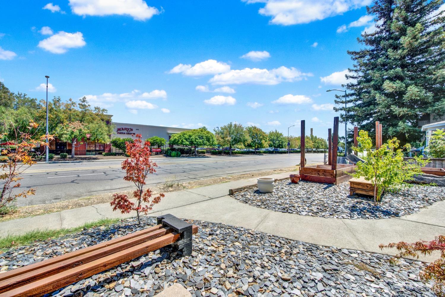 512 Davis Street Vacaville CA 95688