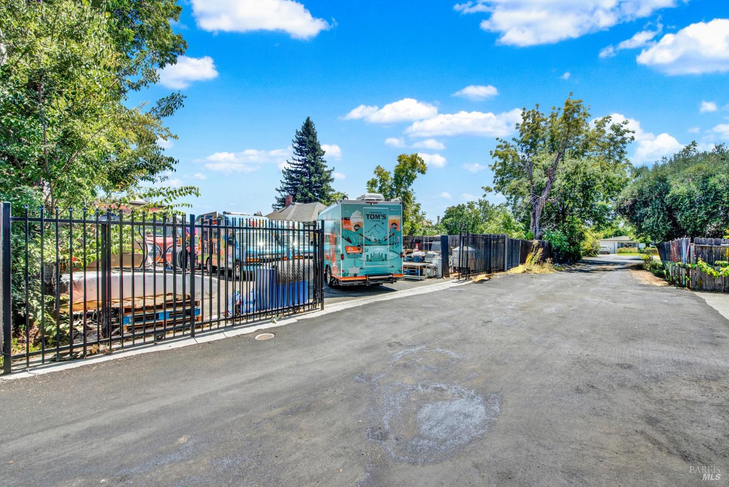 512 Davis Street Vacaville CA 95688
