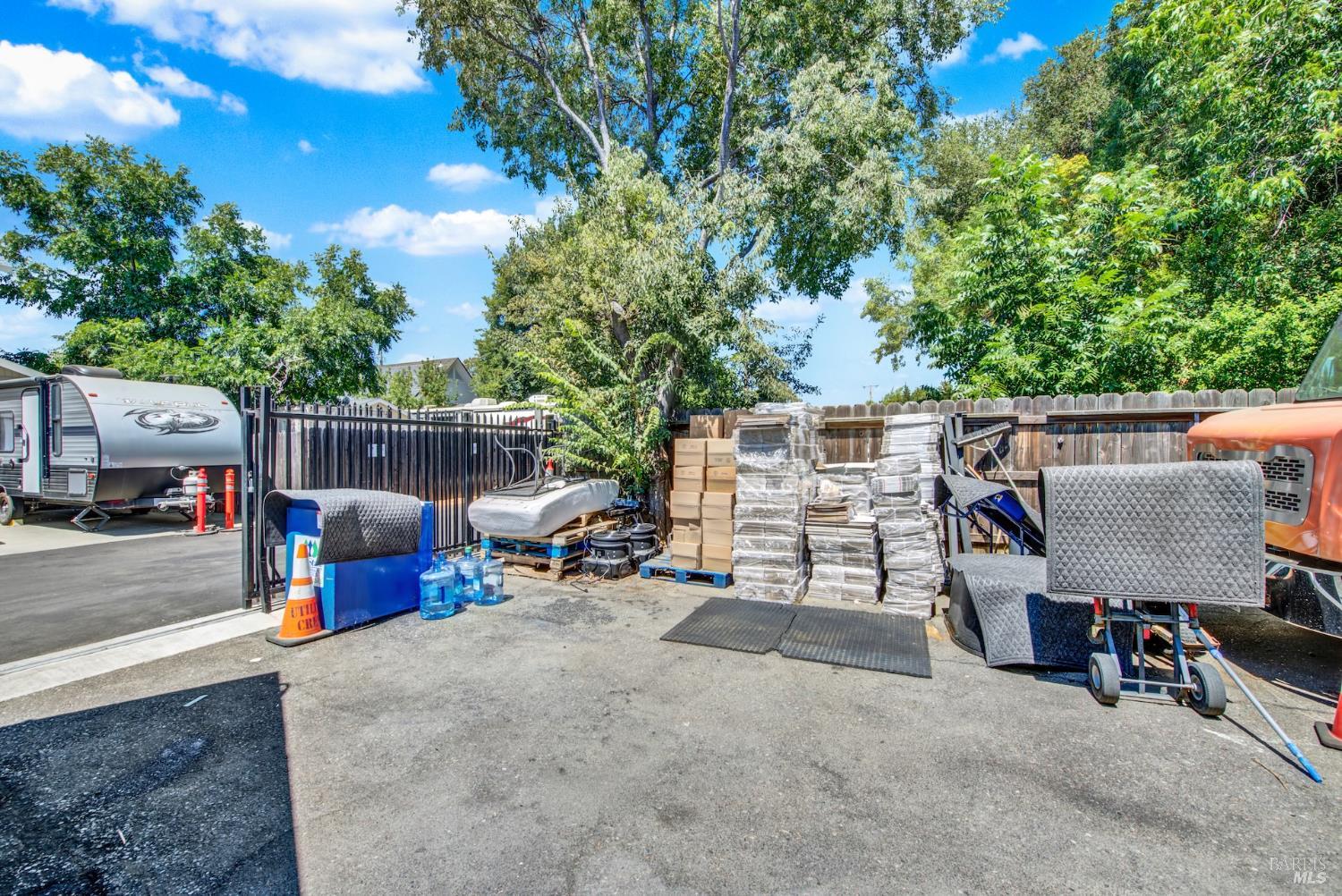 512 Davis Street Vacaville CA 95688