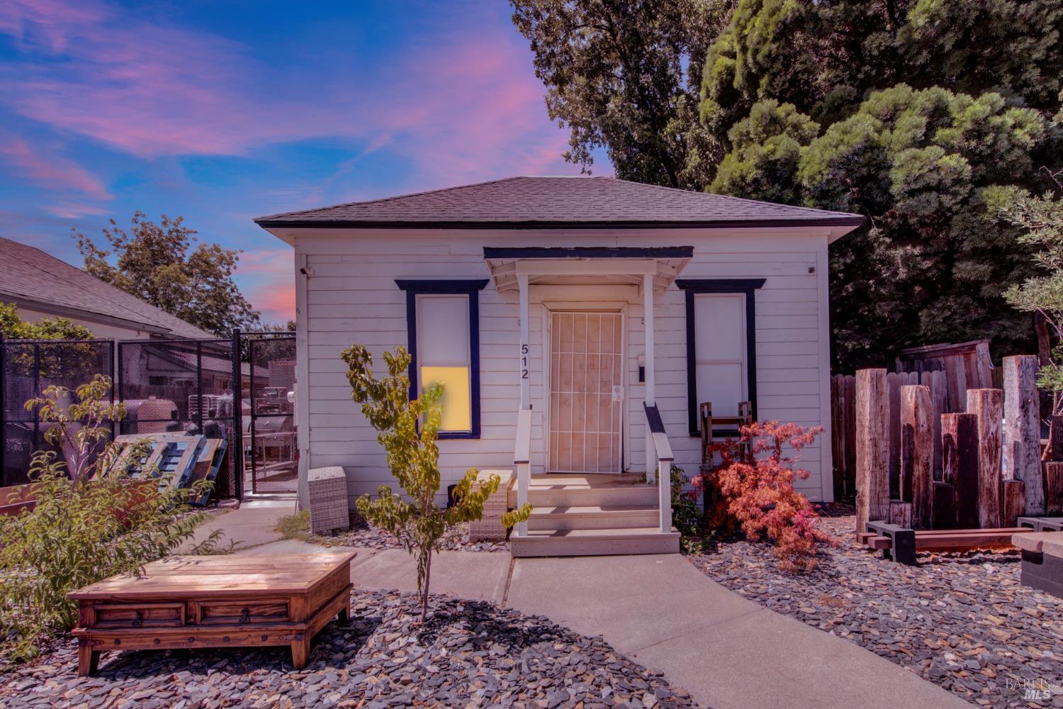 512 Davis Street Vacaville CA 95688