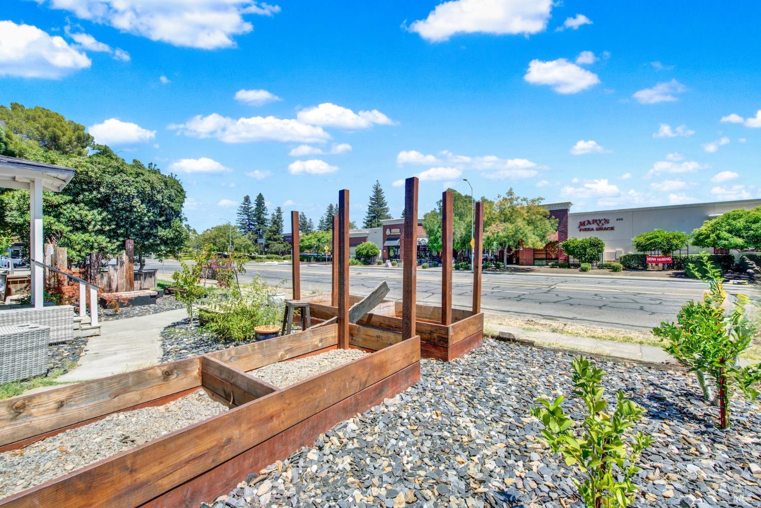 512 Davis Street Vacaville CA 95688