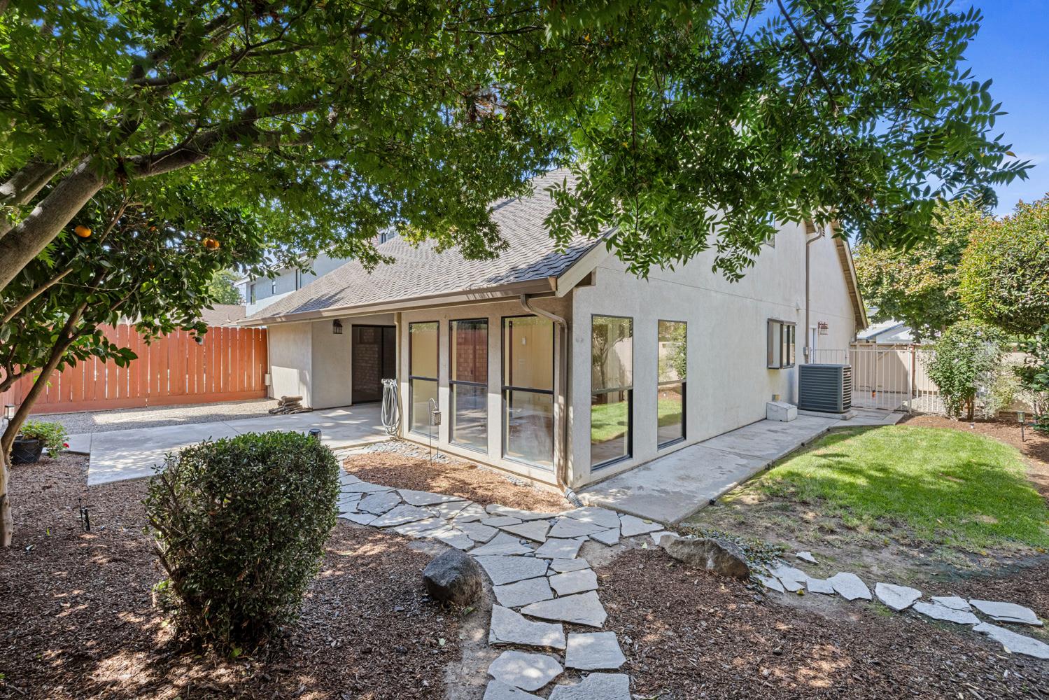 2412 Burlwood Drive Modesto CA 95355