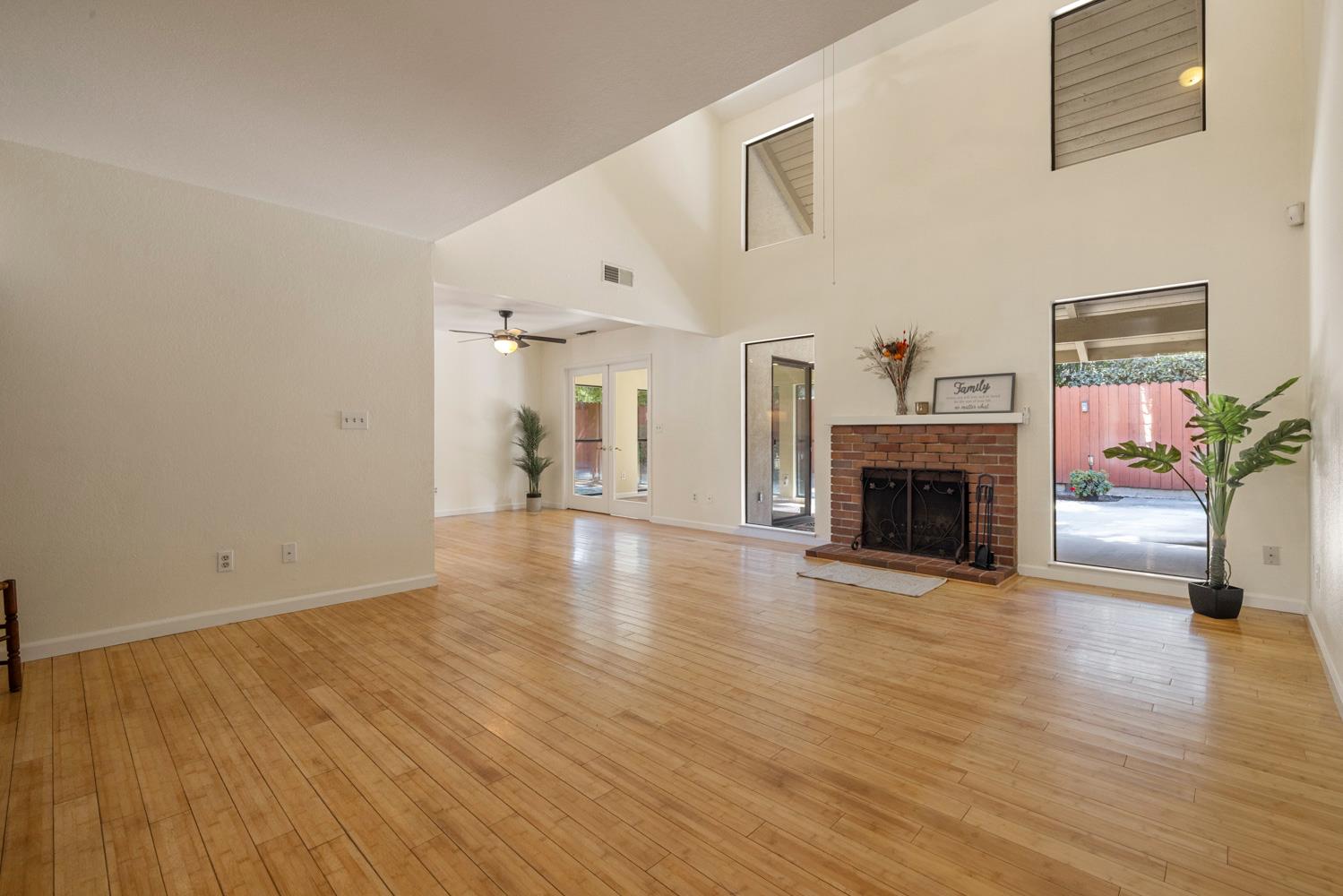 2412 Burlwood Drive Modesto CA 95355