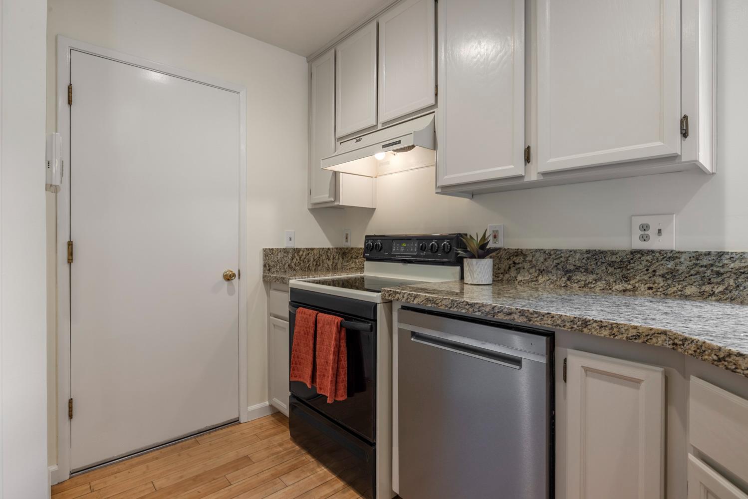 2412 Burlwood Drive Modesto CA 95355
