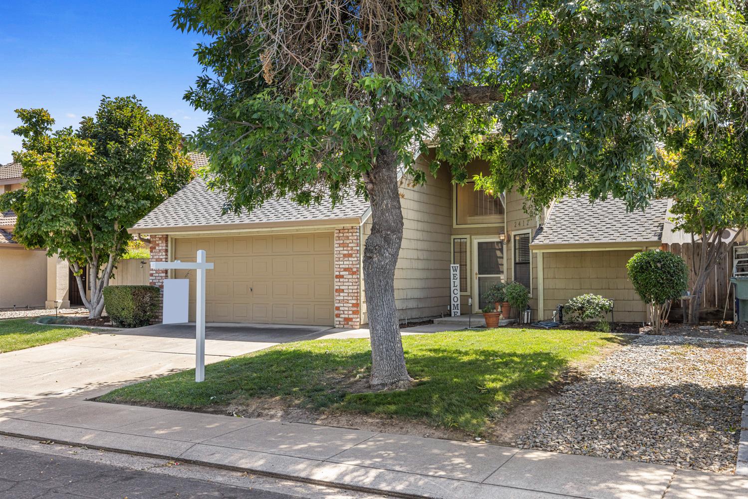 2412 Burlwood Drive Modesto CA 95355