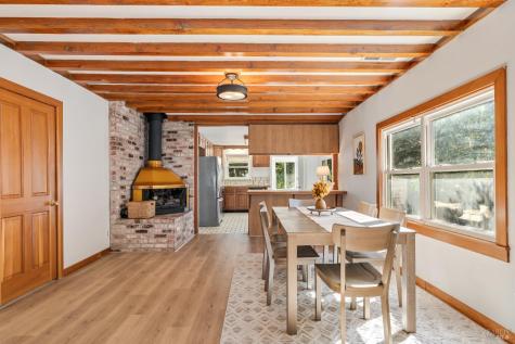 820 Brown Street Healdsburg CA 95448
