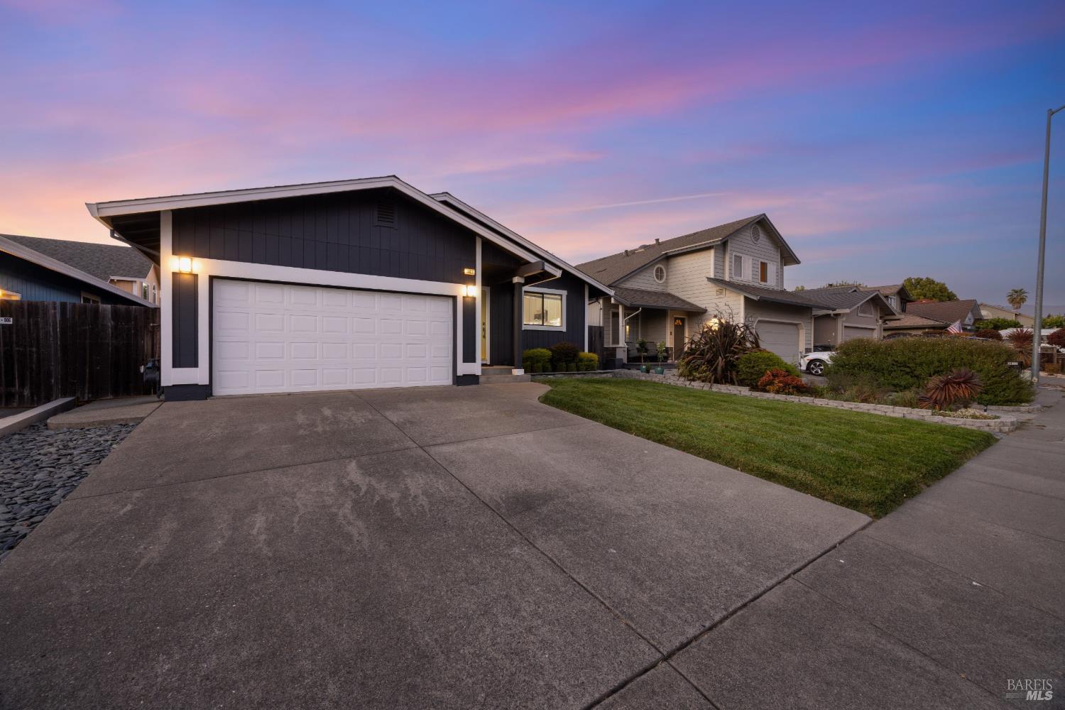 1408 Middlebrook Way Rohnert Park CA 94928