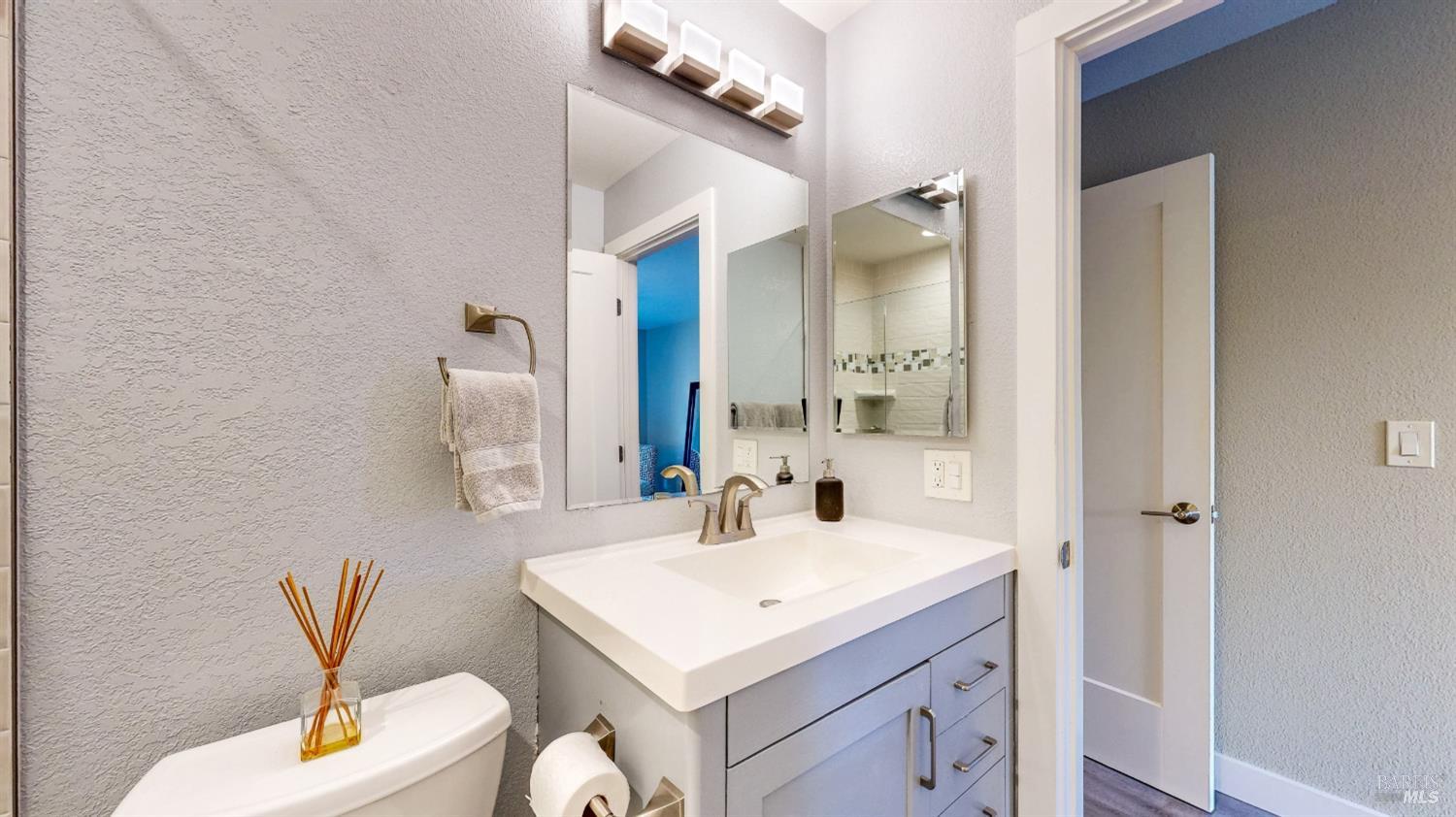 1408 Middlebrook Way Rohnert Park CA 94928