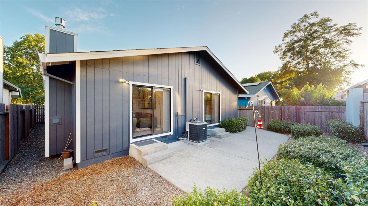 1408 Middlebrook Way Rohnert Park CA 94928