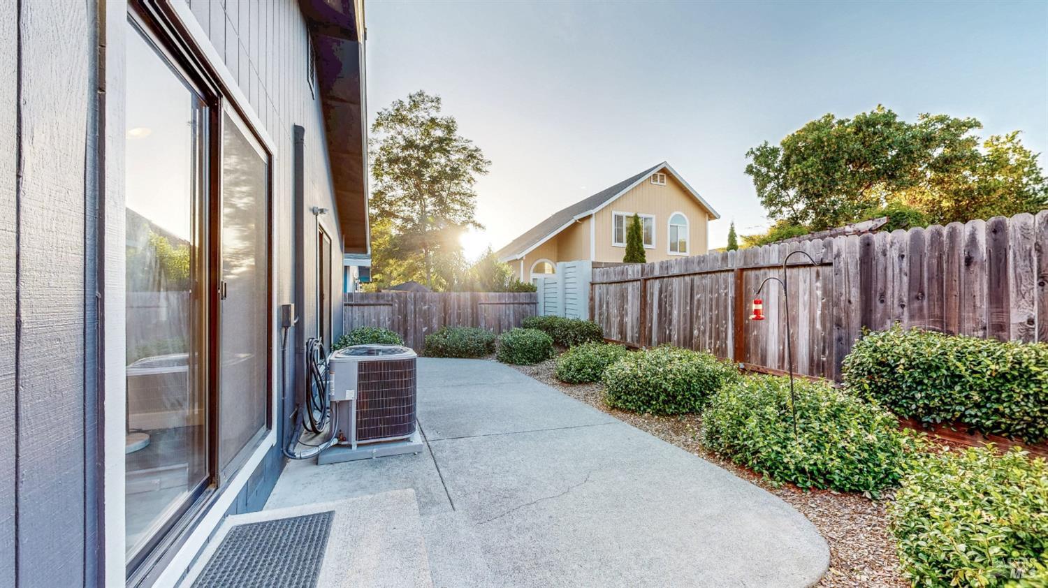 1408 Middlebrook Way Rohnert Park CA 94928