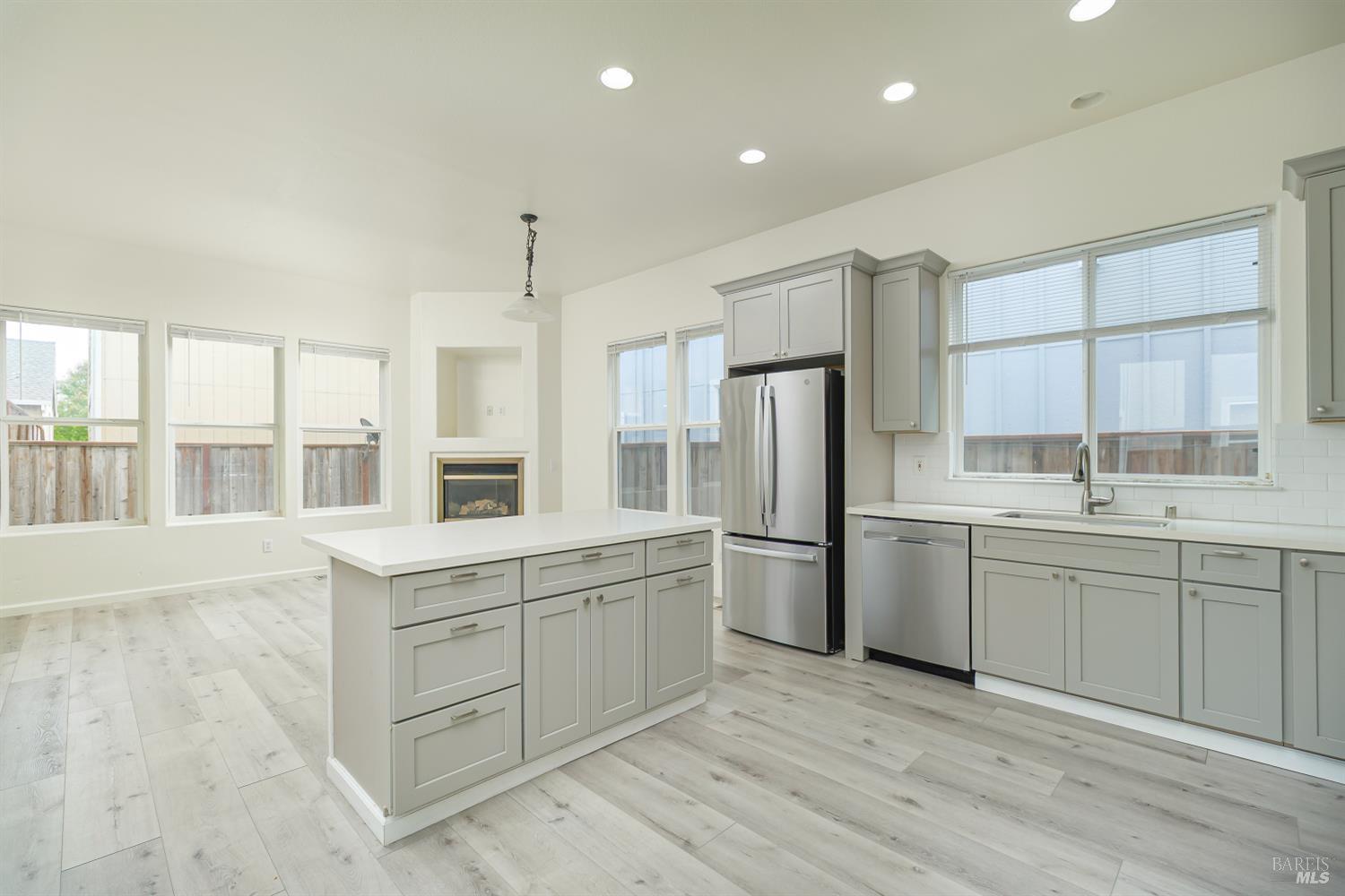 3855 Louis Krohn Drive Santa Rosa CA 95407