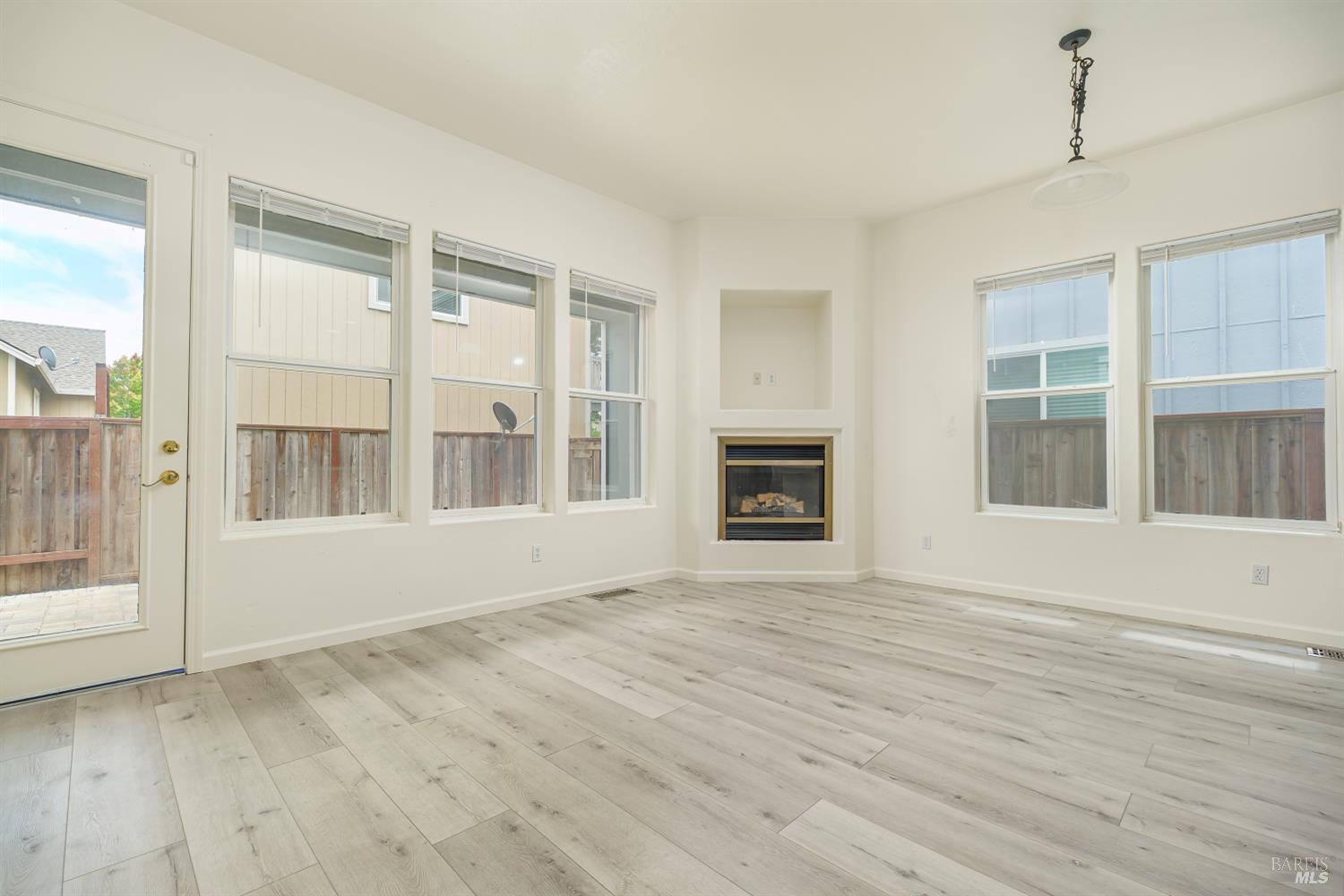 3855 Louis Krohn Drive Santa Rosa CA 95407