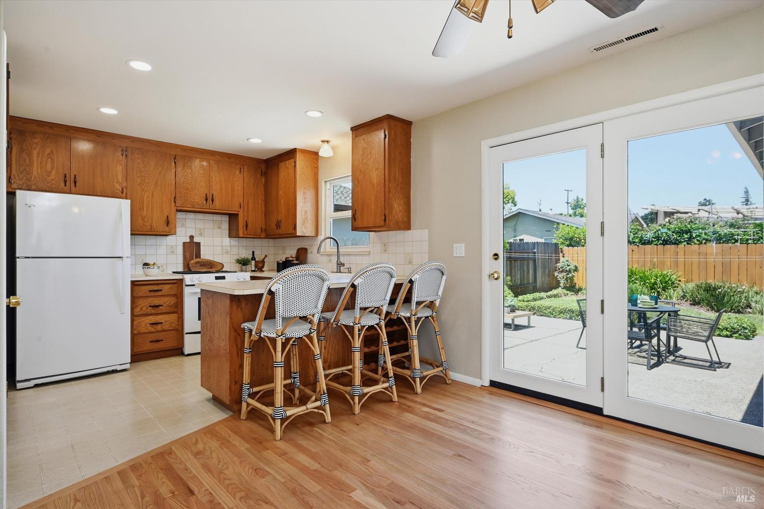 802 Pueblo Avenue Napa CA 94558