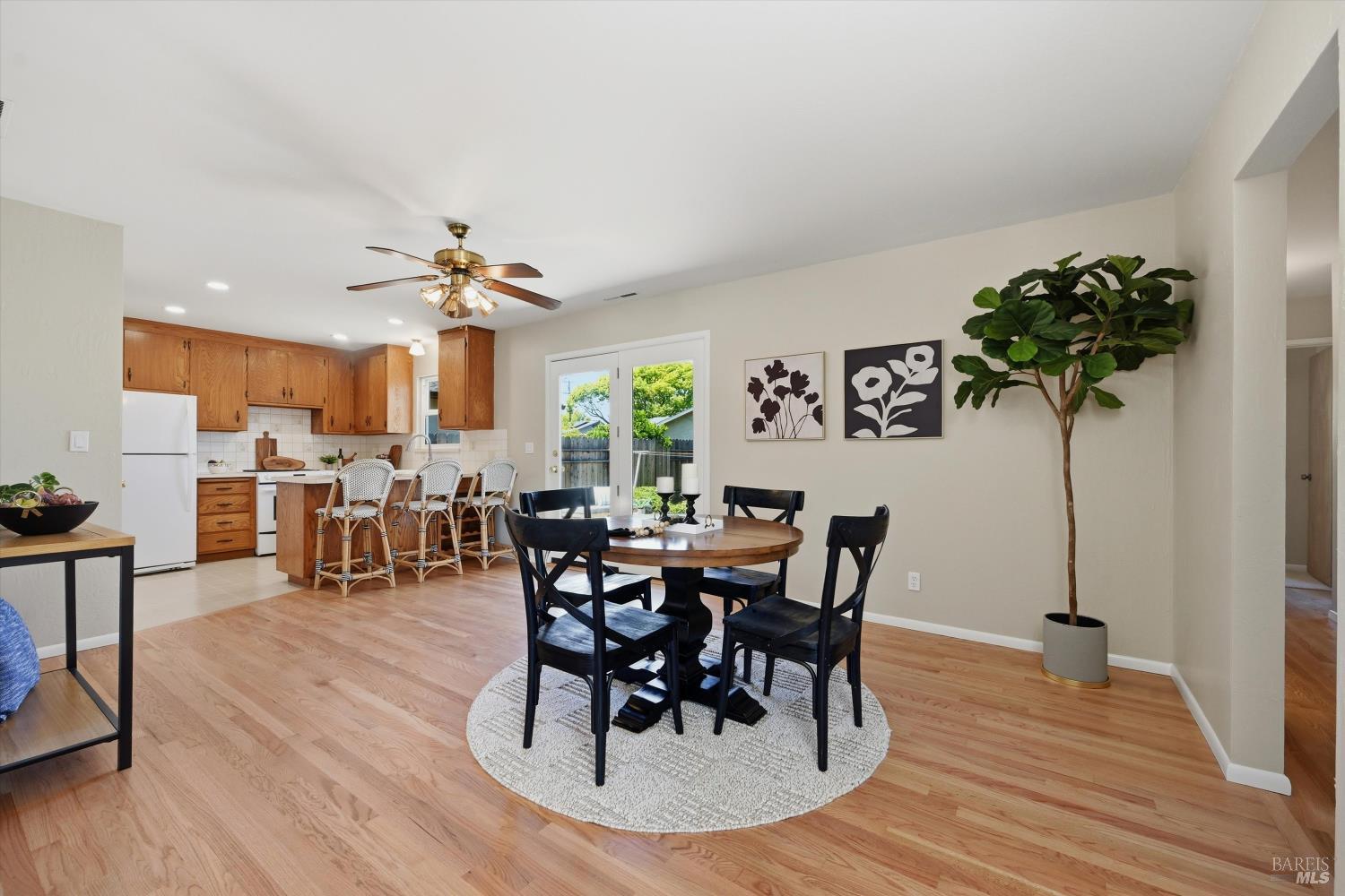 802 Pueblo Avenue Napa CA 94558