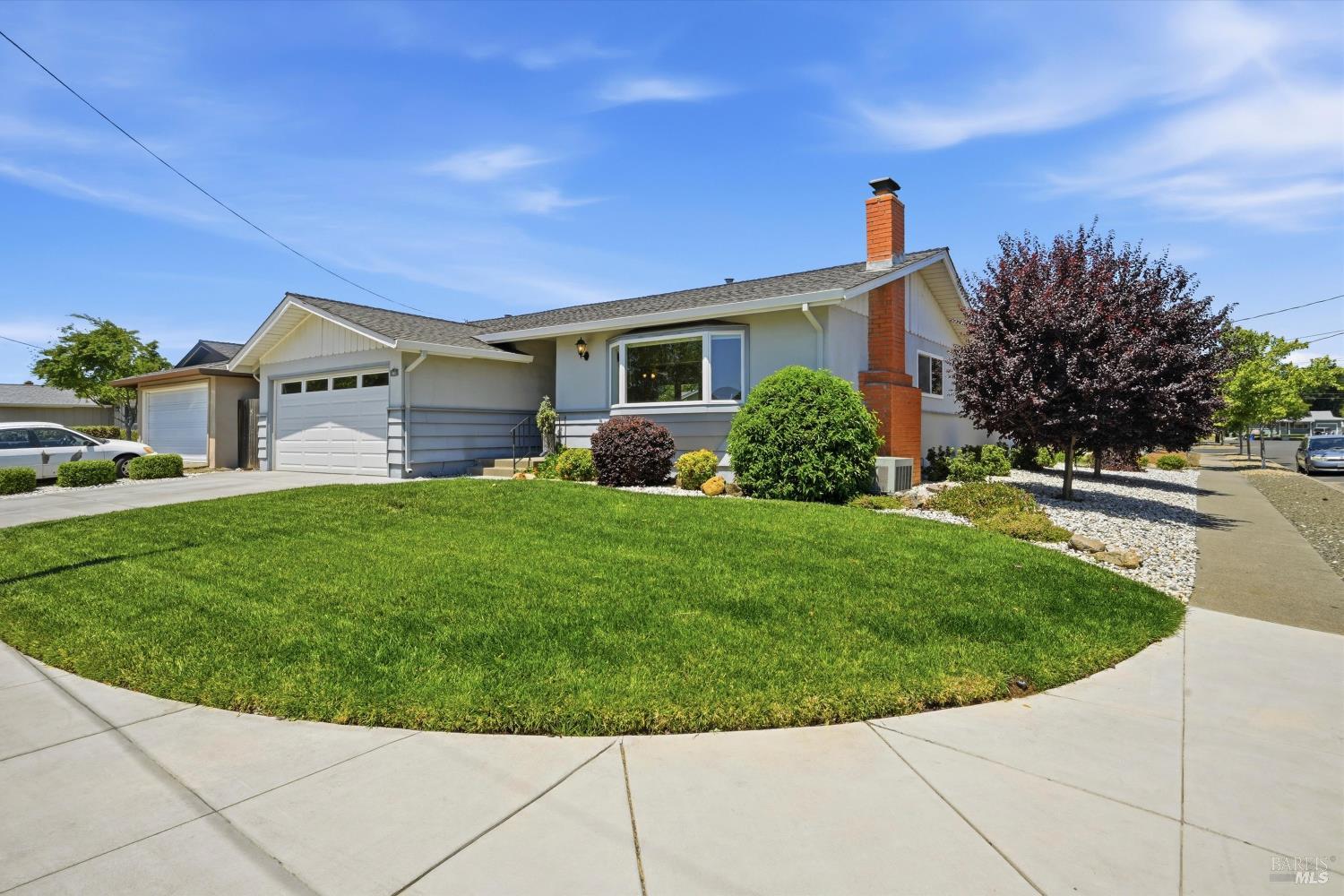 802 Pueblo Avenue Napa CA 94558