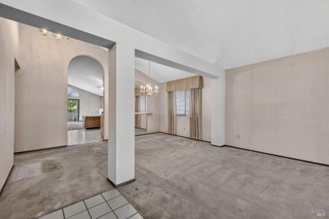 1409 Magnolia Avenue Rohnert Park CA 94928