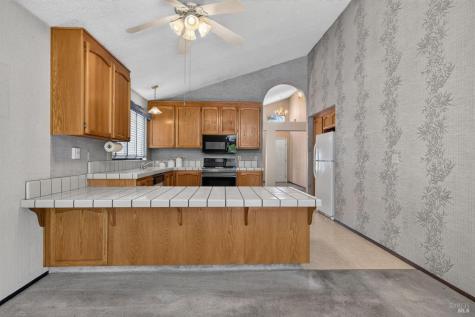 1409 Magnolia Avenue Rohnert Park CA 94928