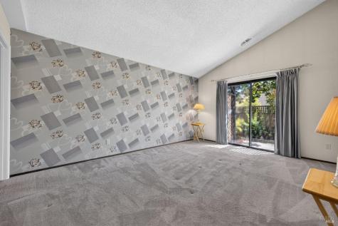 1409 Magnolia Avenue Rohnert Park CA 94928