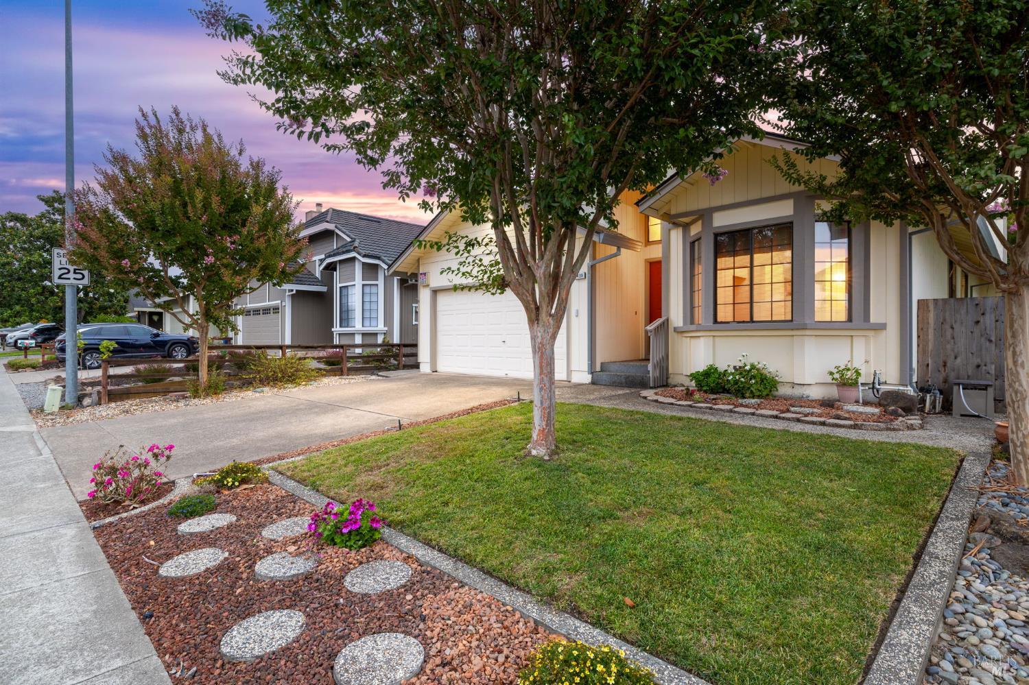 1409 Magnolia Avenue Rohnert Park CA 94928