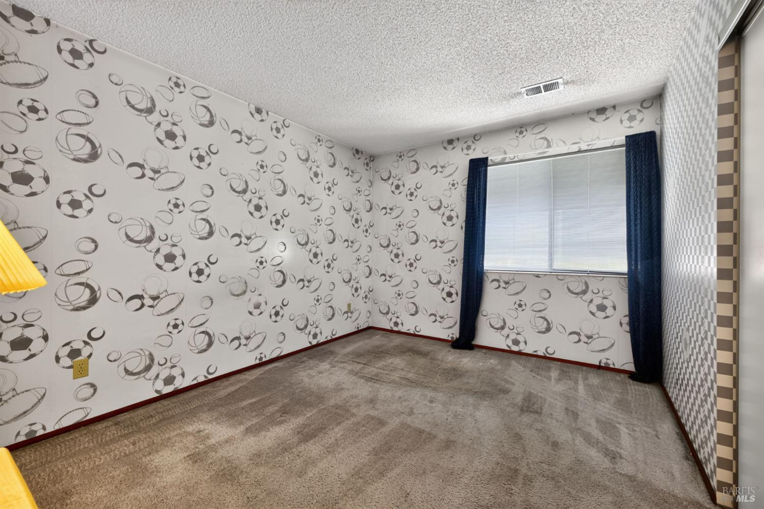 1409 Magnolia Avenue Rohnert Park CA 94928