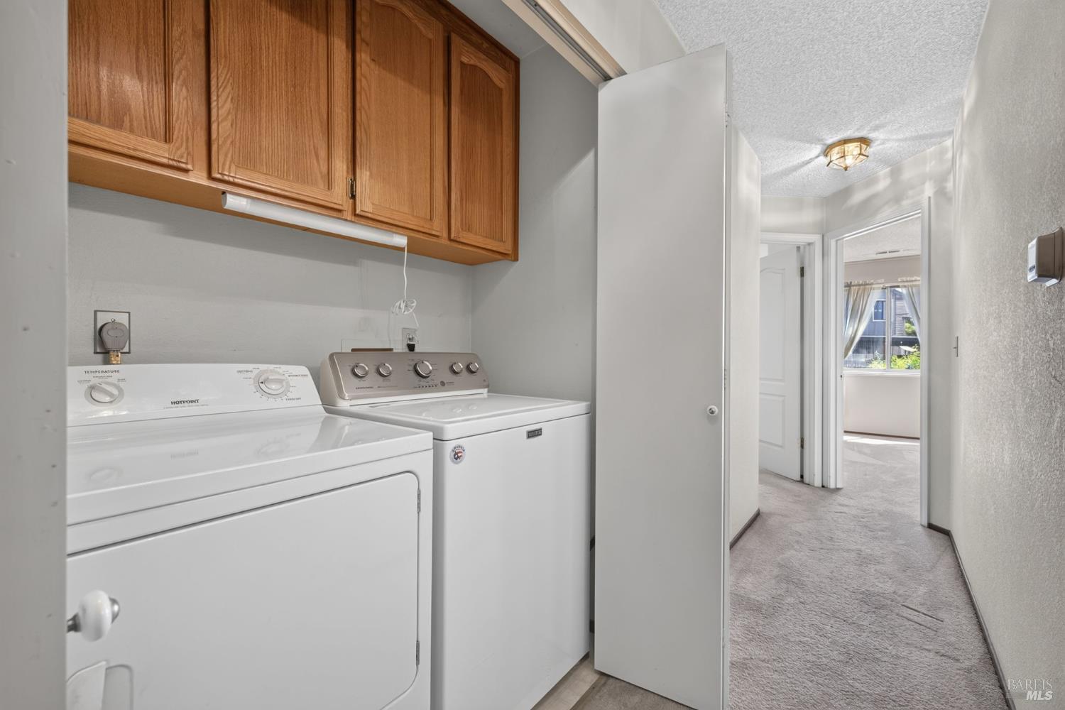 1409 Magnolia Avenue Rohnert Park CA 94928