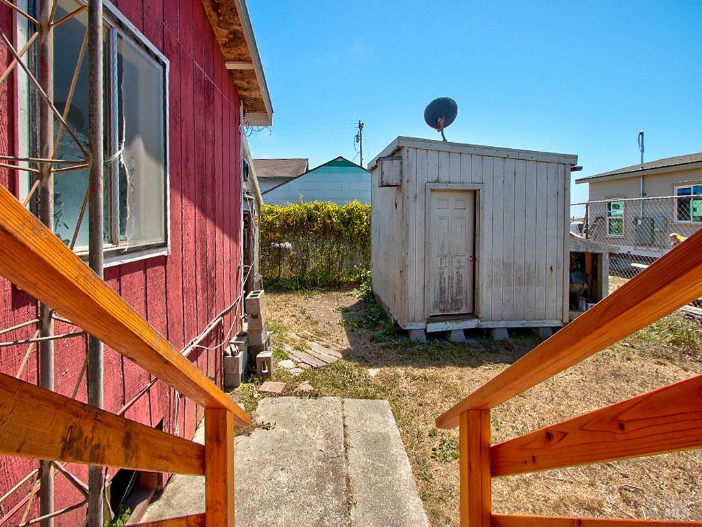 715 West Street Fort Bragg CA 95437