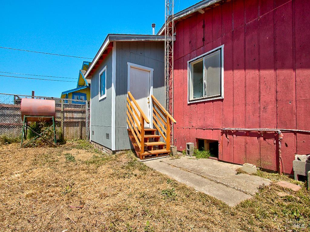 715 West Street Fort Bragg CA 95437