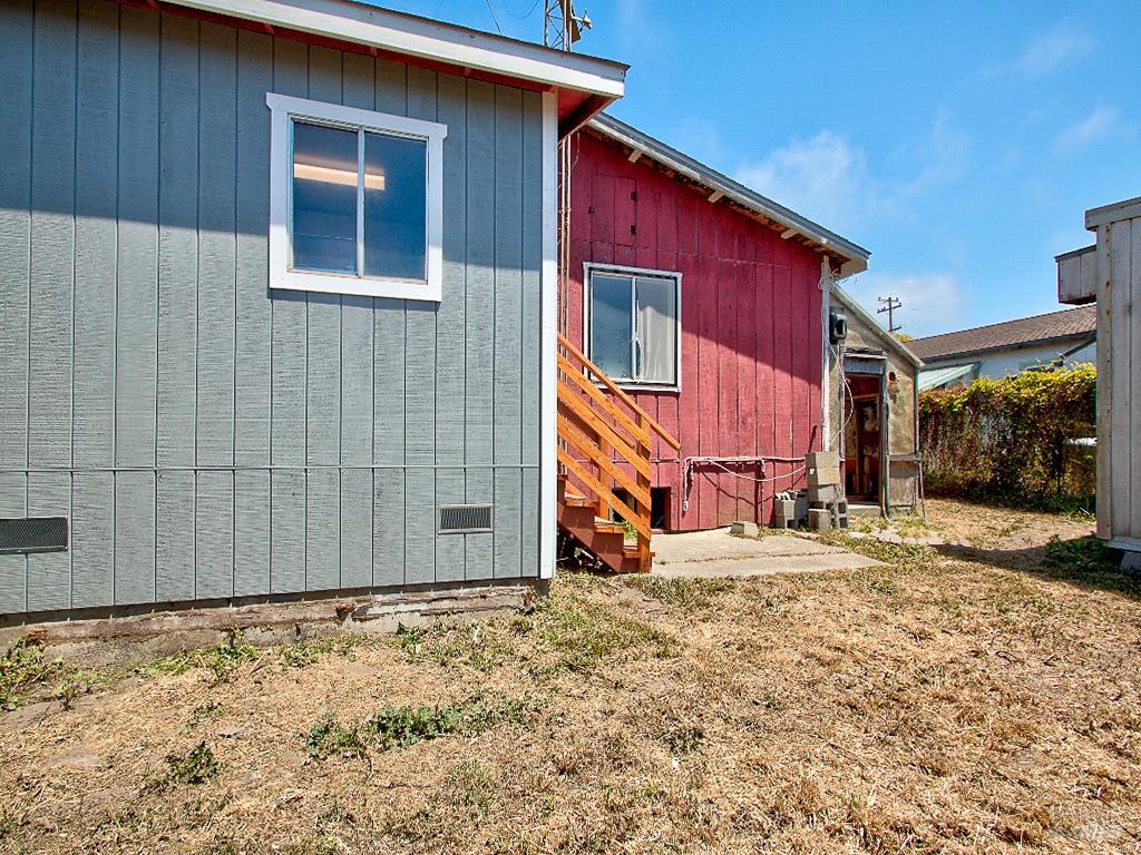 715 West Street Fort Bragg CA 95437