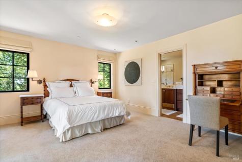 1315 W Dry Creek Road Healdsburg CA 95448