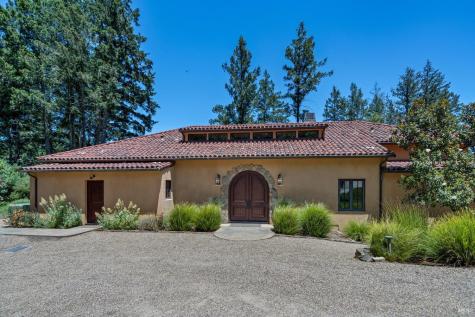 1315 W Dry Creek Road Healdsburg CA 95448