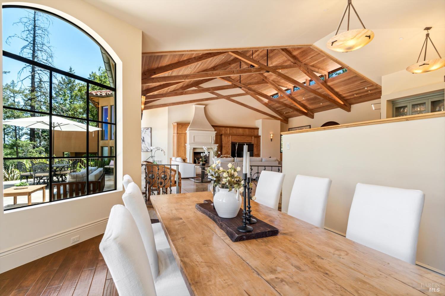 1315 W Dry Creek Road Healdsburg CA 95448