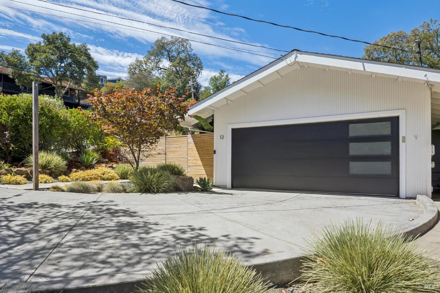 12 Longwood Drive San Rafael CA 94901