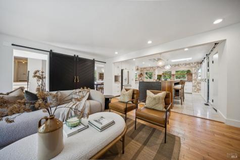 12 Longwood Drive San Rafael CA 94901