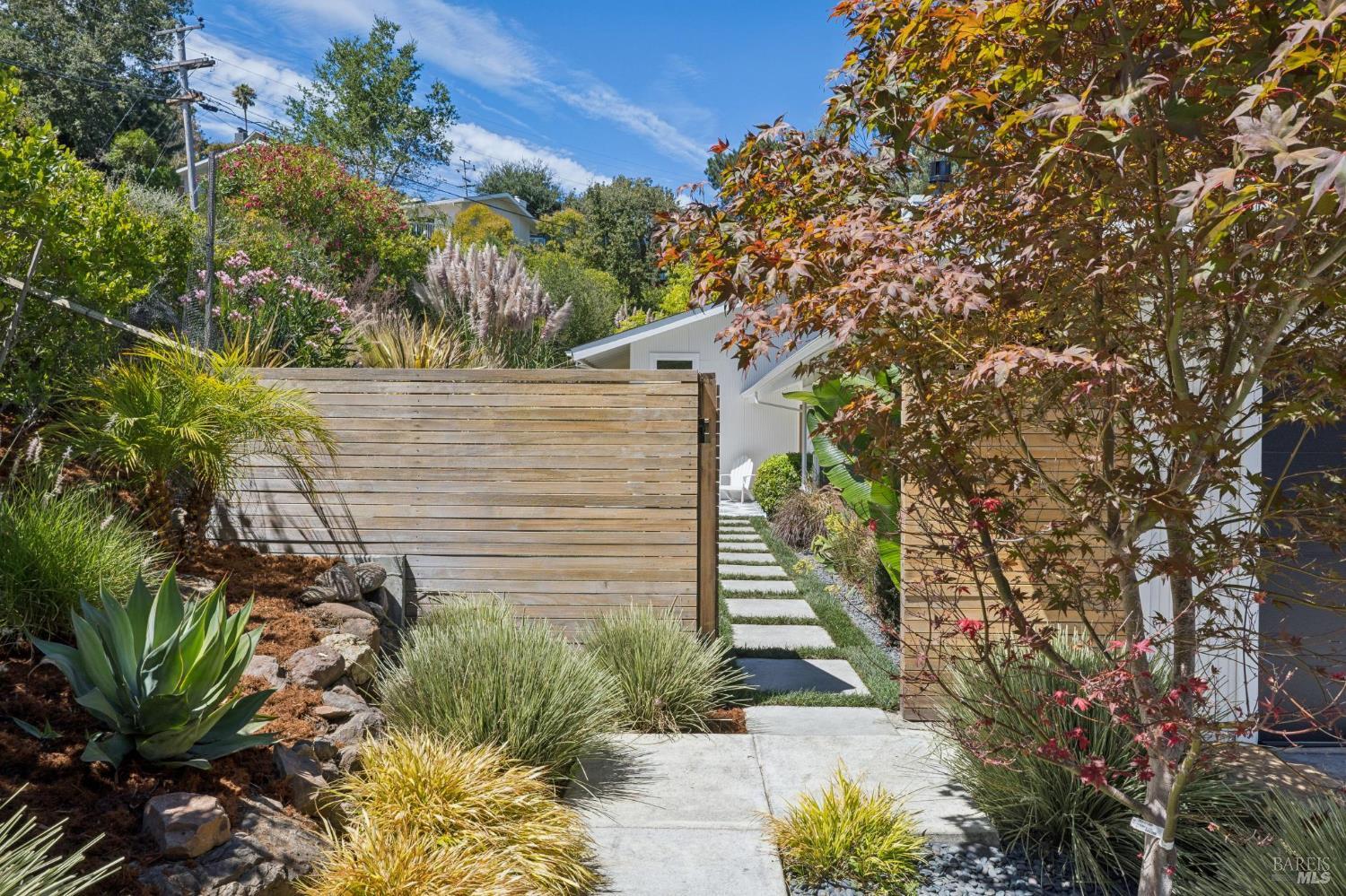 12 Longwood Drive San Rafael CA 94901