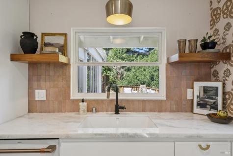 12 Longwood Drive San Rafael CA 94901