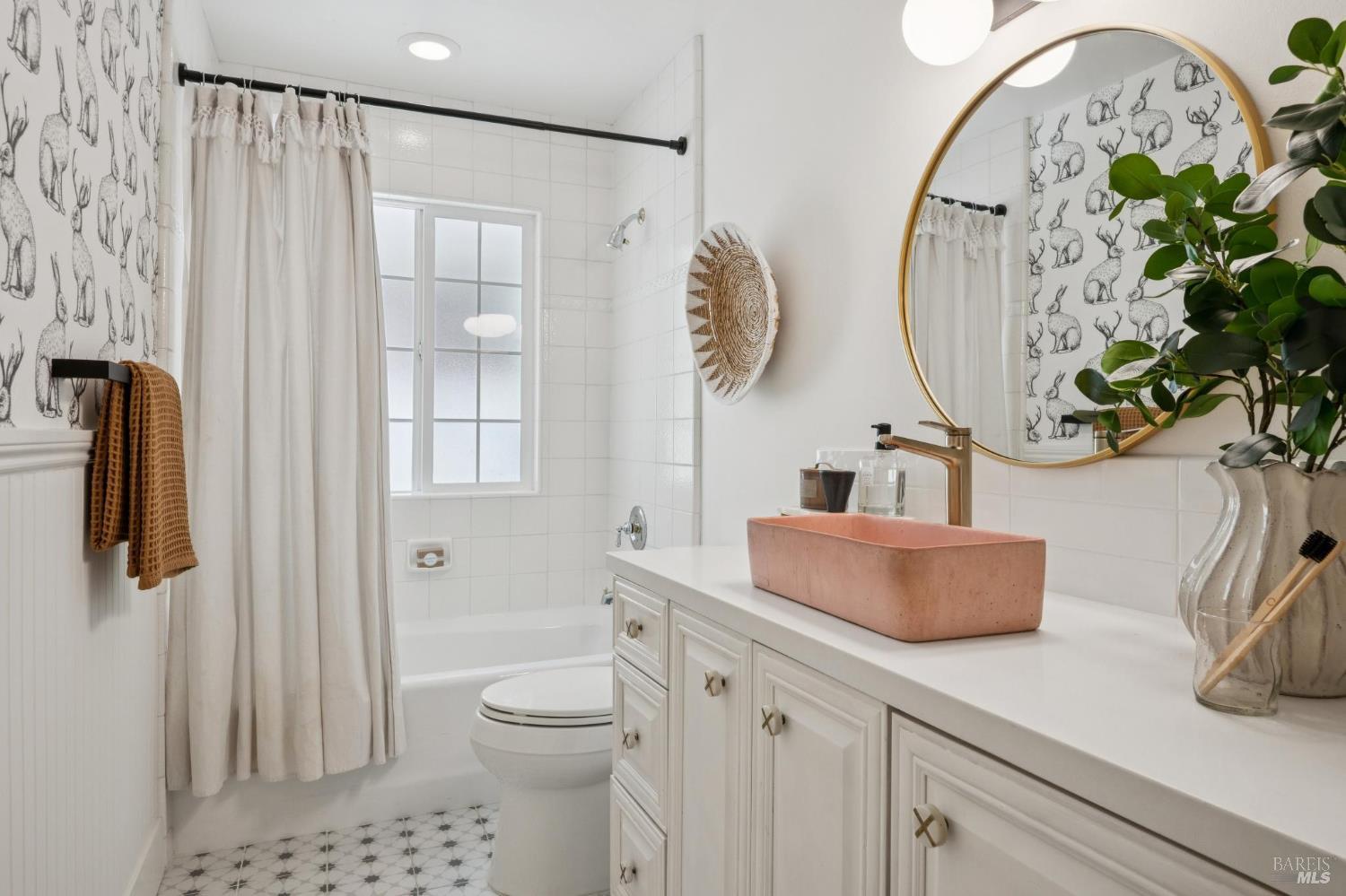12 Longwood Drive San Rafael CA 94901