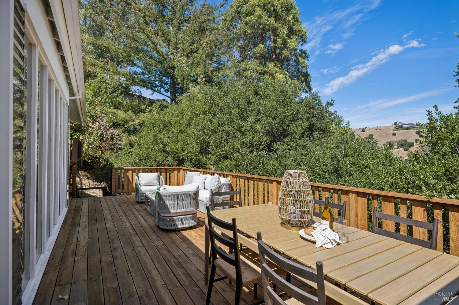 12 Longwood Drive San Rafael CA 94901