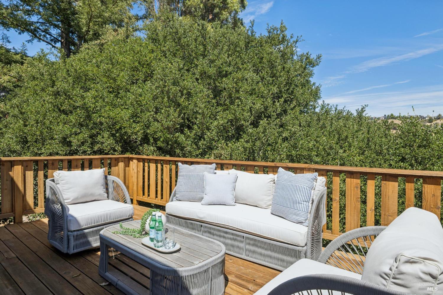 12 Longwood Drive San Rafael CA 94901