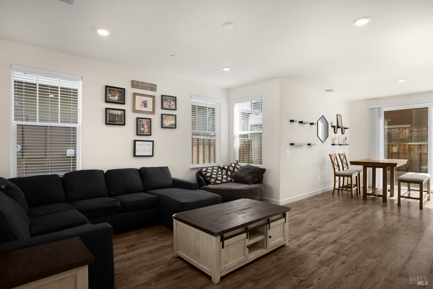 7465 Walker Way Rohnert Park CA 94928