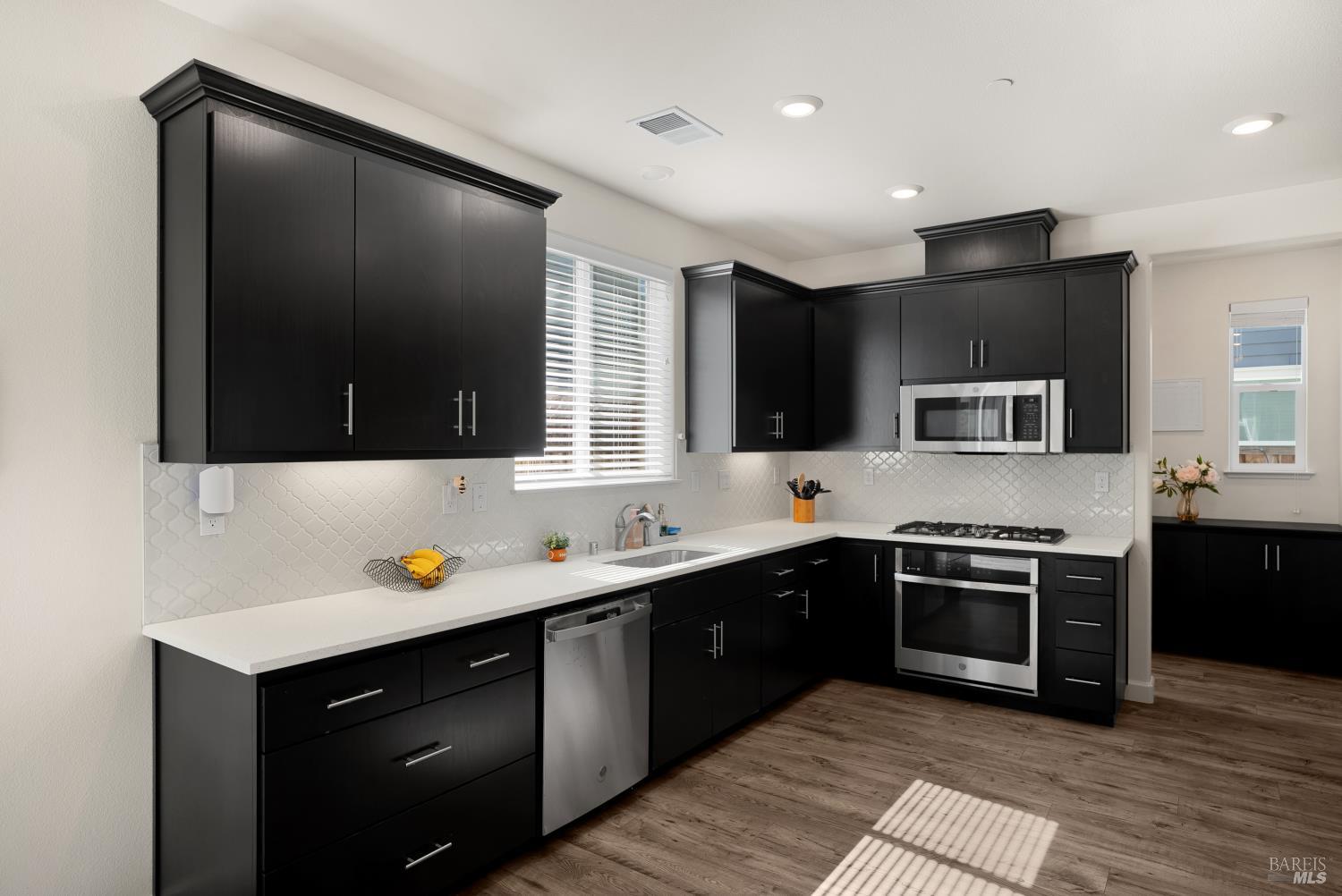 7465 Walker Way Rohnert Park CA 94928