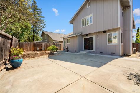 1820 Howard Drive Windsor CA 95492