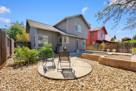 1820 Howard Drive Windsor CA 95492