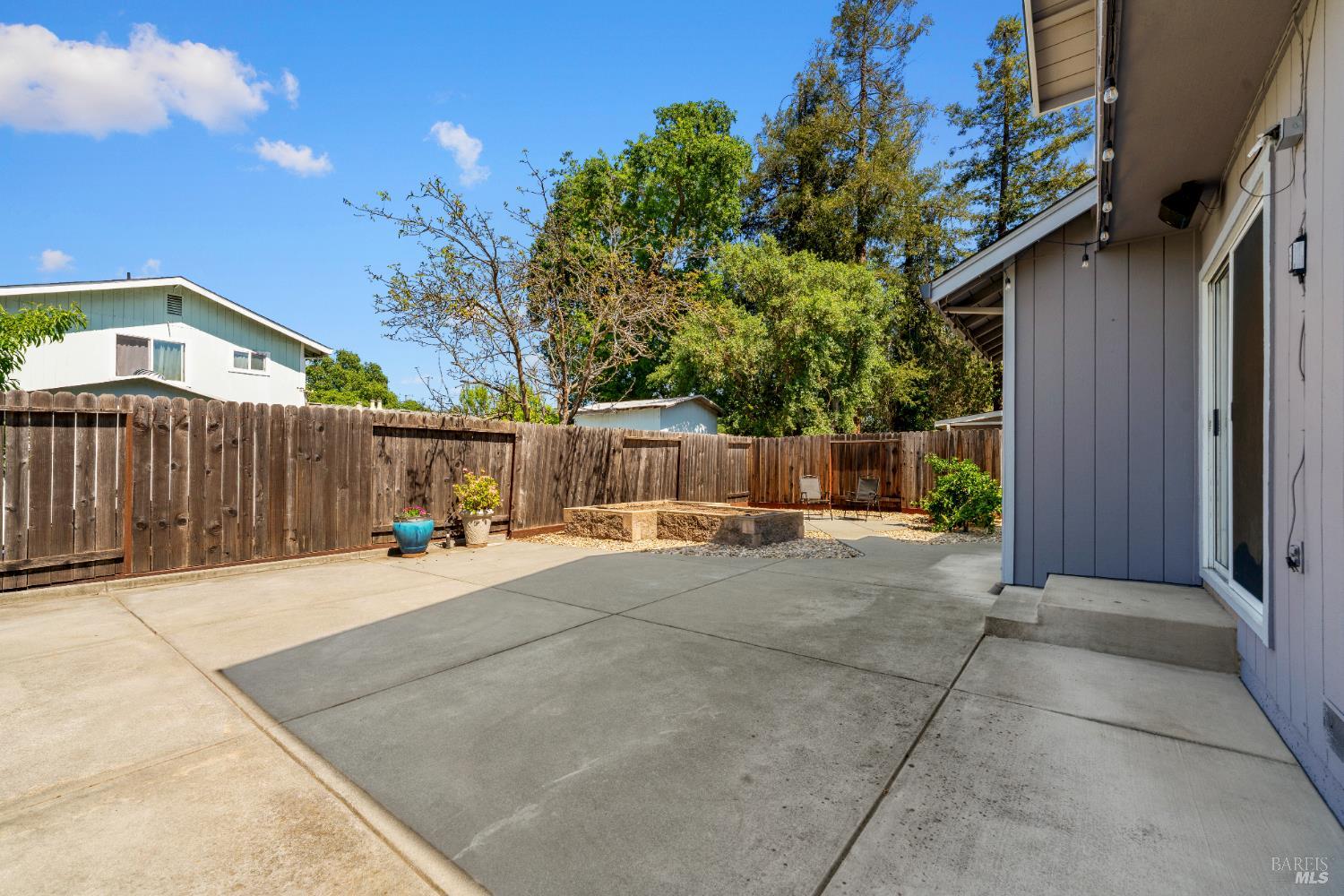 1820 Howard Drive Windsor CA 95492