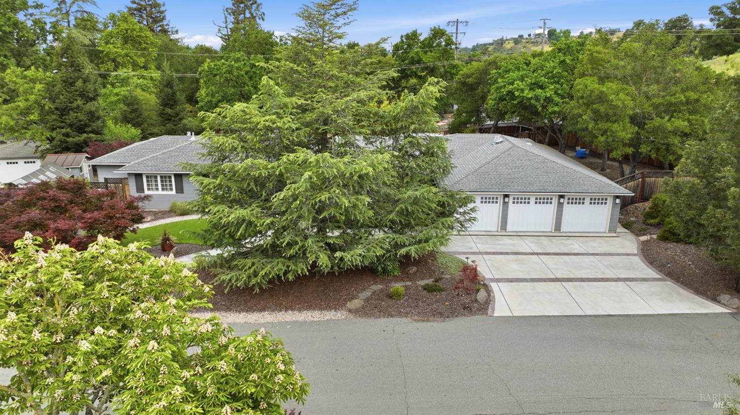 189 El Camino Corto Walnut Creek CA 94596