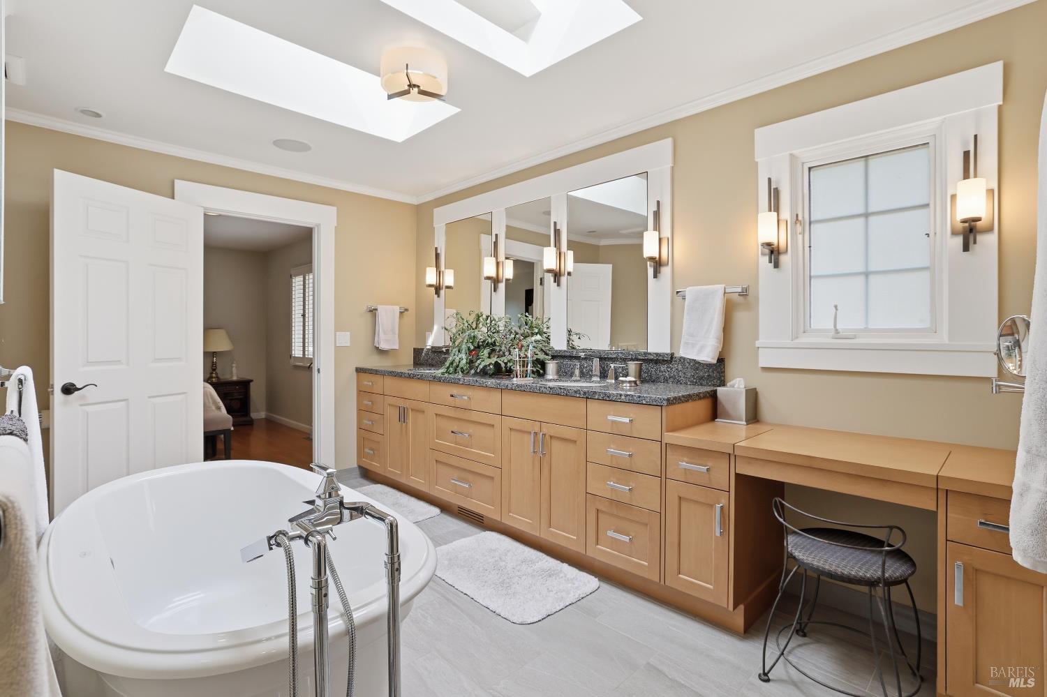 189 El Camino Corto Walnut Creek CA 94596