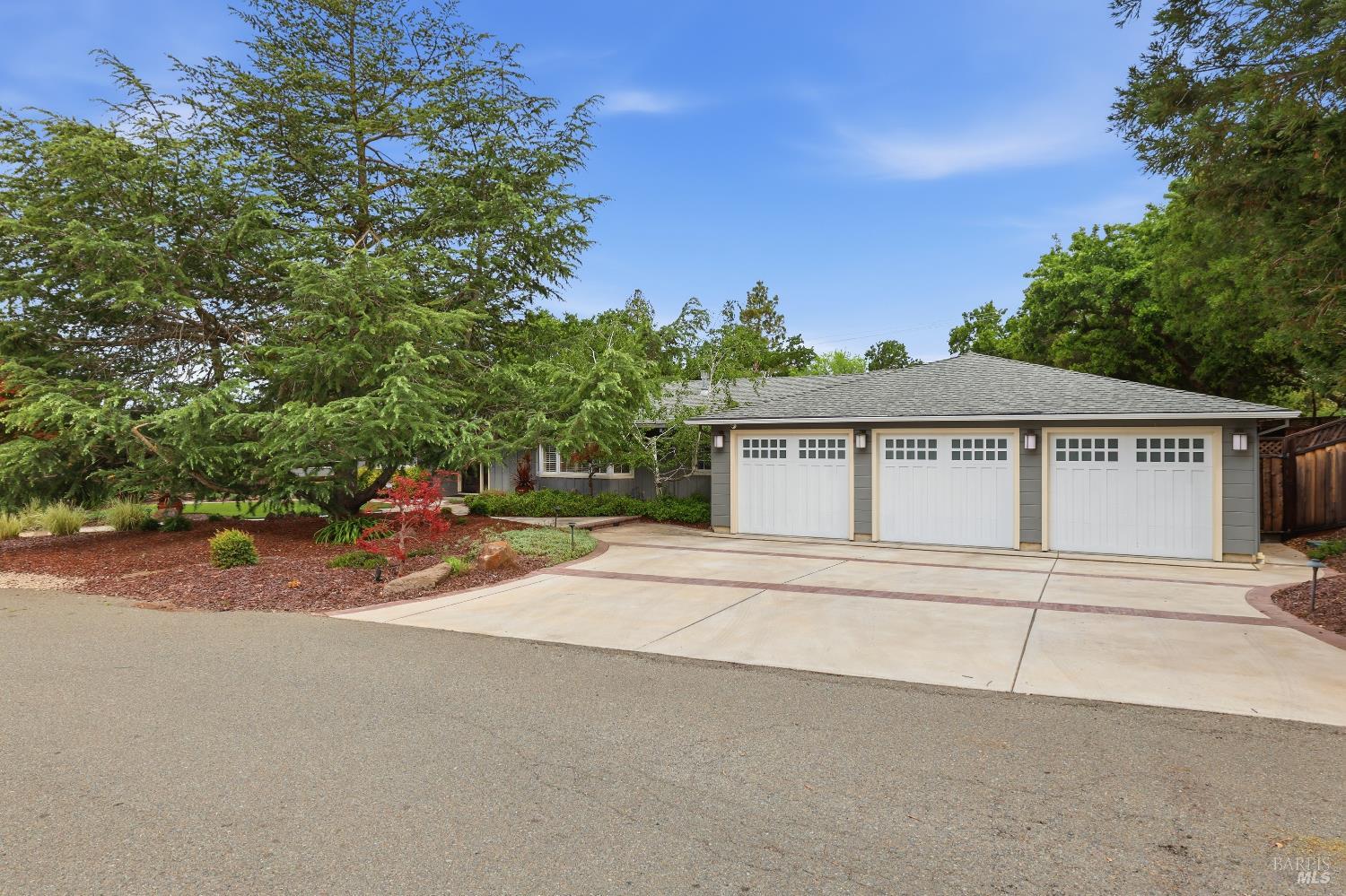 189 El Camino Corto Walnut Creek CA 94596